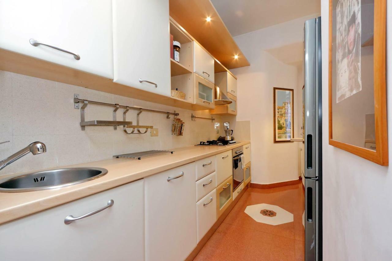 Clementina Apartment Rome Bagian luar foto